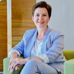  Deputy Director General, Queensland Department of Environment and Science, Professor Karen Hussey